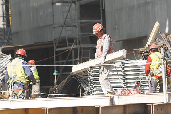 Fuerte alza de la superficie para construcción en enero