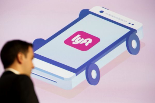 Lyft toma la delantera frente a Uber: segunda mayor firma de viajes compartidos inscribe su apertura a bolsa