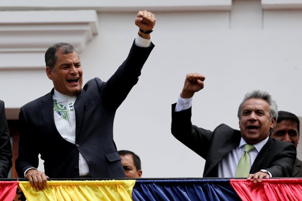 Ecuador da giro a la ortodoxia y vuelve al FMI
