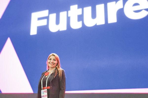 Maratónica agenda de Subtel en Barcelona incluyó citas con ejecutivos de Amazon y SpaceX
