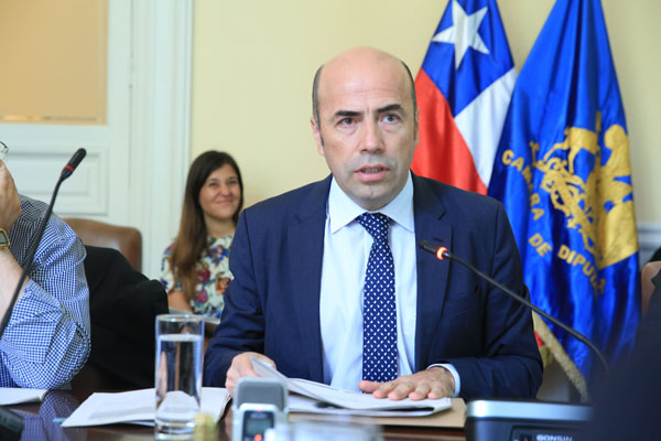 Contralor expone en comisión investigadora por irregularidades en Codelco de El Salvador