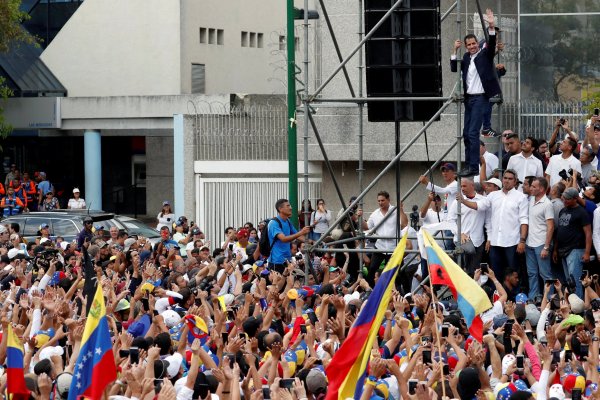 Guaidó desafía de nuevo a Maduro con su regreso a Venezuela y llamado a protestas