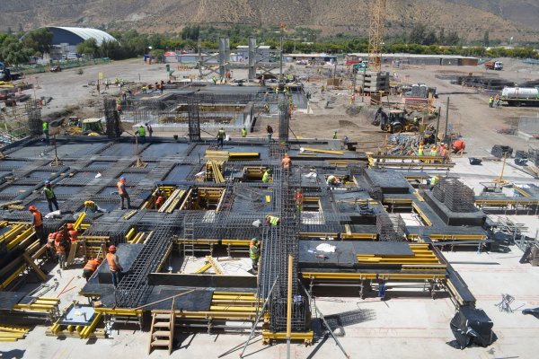 Horno G de Cristalerías de Chile genera más de 100 puestos de trabajo