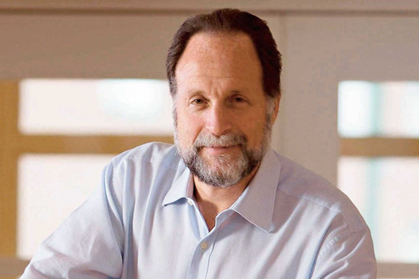Guaidó designa a Ricardo Hausmann como representante de Venezuela en el BID