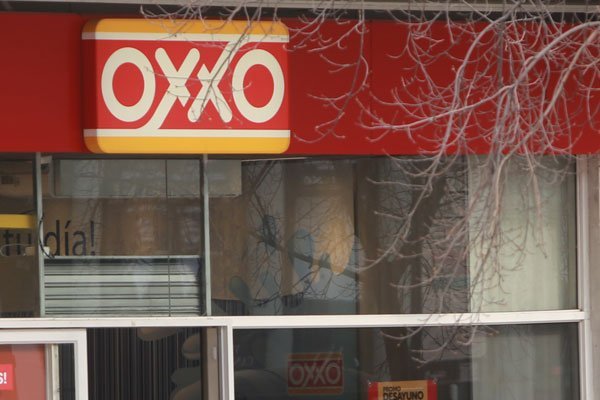 Femsa suma a Chile en plan para duplicar Oxxo en la región