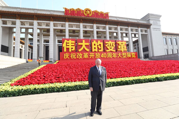 Nueva oficina comercial, TLC remozado: China-Chile ad portas de la visita de Piñera a ese país