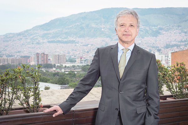 Inversiones por US$ 42 millones planea Seguros Sura para la región