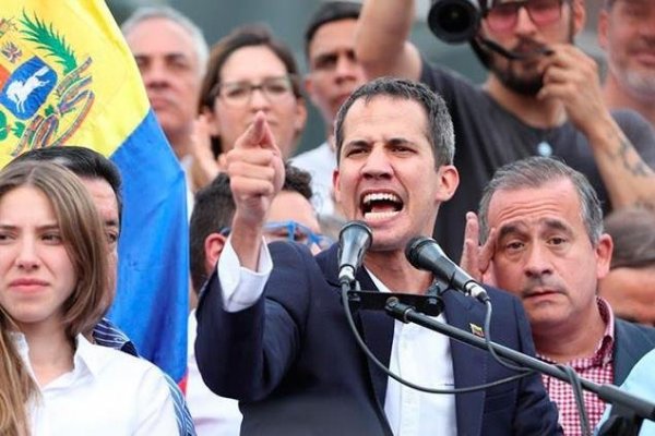Guaidó decreta "estado de alarma" por 30 días tras sostenido apagón nacional: "No implica la suspensión de garantías"