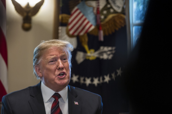 Otro golpe a Boeing: Trump ordena que cuestionados aviones 737 Max no pueden despegar