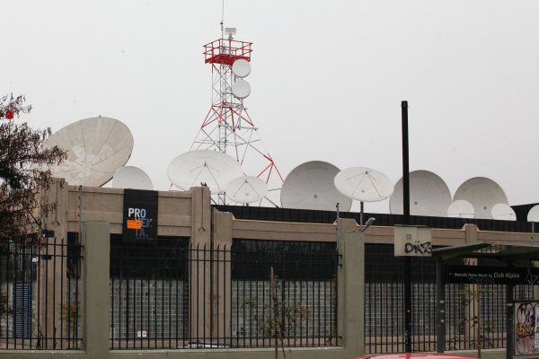Turner desarma área deportiva de Chilevisión tras compra del CDF y cuatro periodistas son despedidos