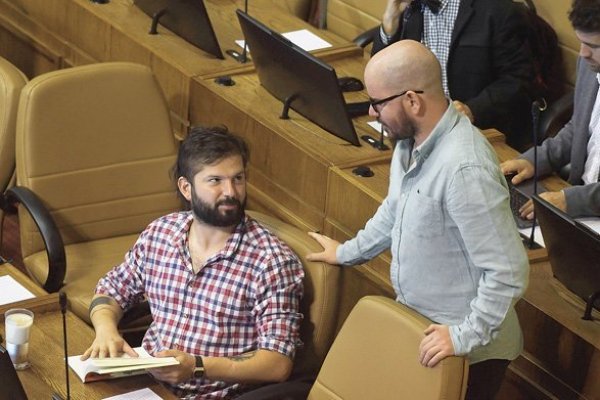 Socialismo millennial: Expertos aterrizan el debate en Chile
