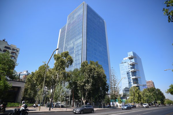 <p>TTR destaca compra de edificio en Apoquindo como “negocio del mes” en América Latina</p>
