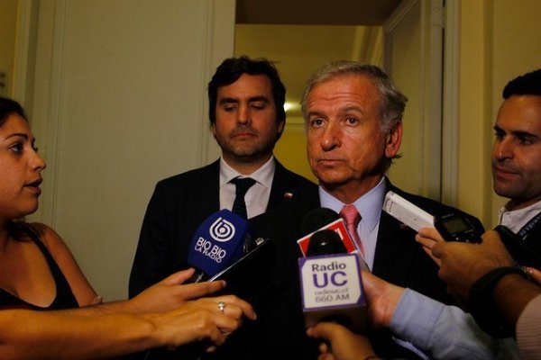 Larraín tras aplazamiento a votación clave en reforma tributaria: " Lo importante es que se vote bien"