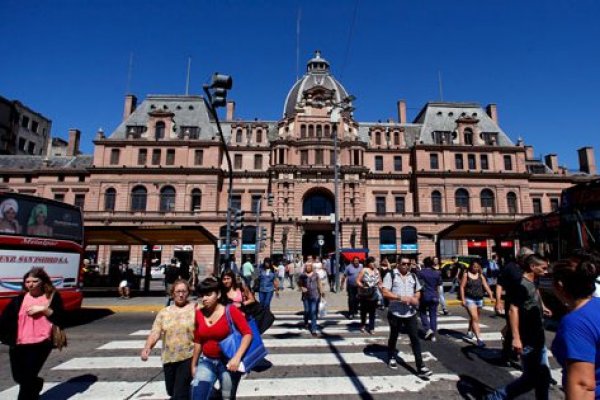 Economía argentina se contrae 6,2% a fines de 2018, su peor nivel desde la crisis financiera