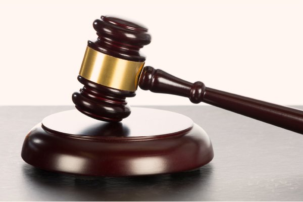 Los estudios de abogados locales detrás de las grandes firmas regionales
