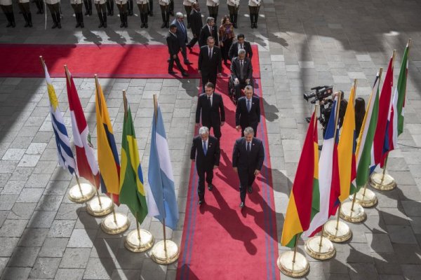 <p>Prosur, la primera cumbre en imágenes</p>