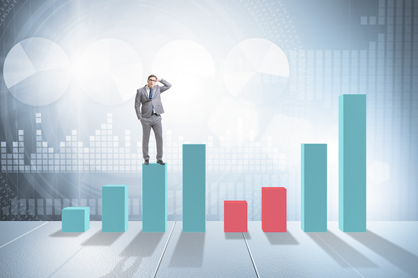 IPoM y 2019: mercado asume fuerte recorte en PIB por culpa del mundo y una inflación bajo 3%