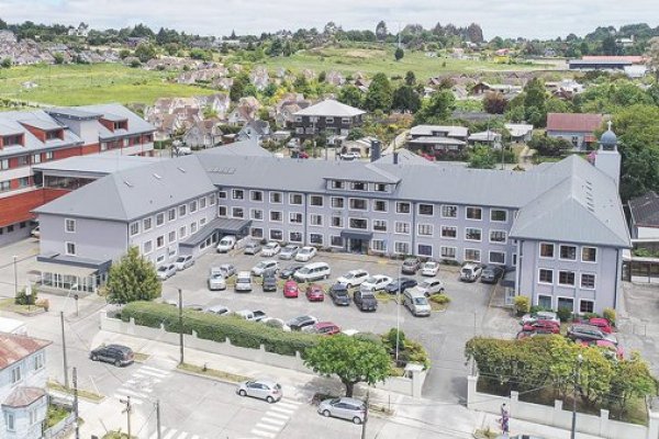 El rearme de Carlos Kubick: socio en Clínica de Puerto Varas y en red dental Norden