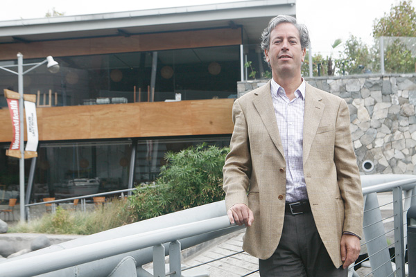 Negocio supermercadista de Pablo Castillo se reorienta y ahora apunta a empresas