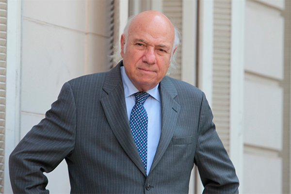 Corbo respalda reforma tributaria del Gobierno: “Sería una pena no avanzar” en el proyecto