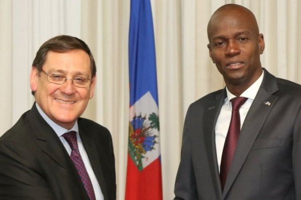 Ataque armado contra comitiva del Embajador de Chile deja un fallecido en Haití