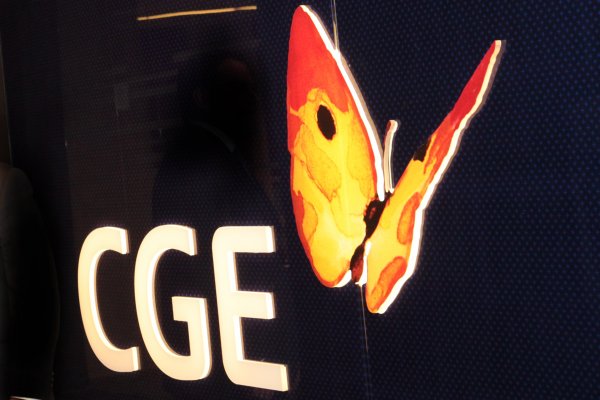 CGE mantiene postura de no unirse al pago de los medidores antiguos