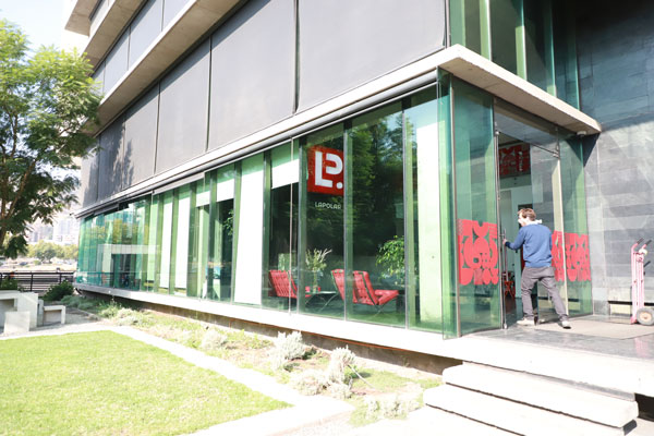 La Polar vende terreno en Renca y se va con sus oficinas a Ciudad Empresarial