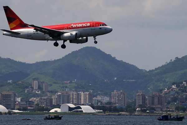 <p>Regulador brasilero advierte riesgos para el mercado por venta de activos de Avianca Brasil</p>