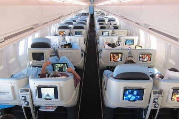 Clase turista será más cómoda en los aviones del futuro