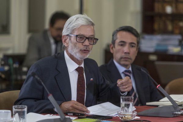 MOP presenta indicación al Código de Aguas con prioridad en el consumo humano
