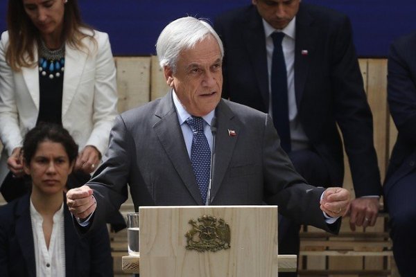Piñera por baja en proyección de crecimiento mundial: "No hay que cruzarse de brazos y esperar que vengan los buenos vientos"