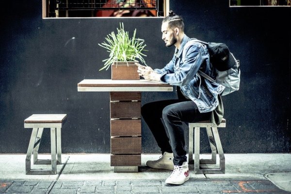 Los millennials se preocupan más por el rendimiento de la bolsa que otras generaciones
