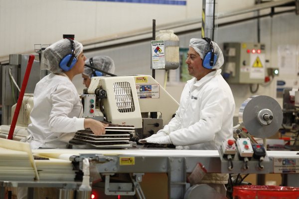 Empleo empresas ACHS: Los Lagos y Ñuble lideran alza de remuneraciones