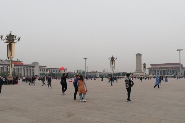 Beijing: la capital boyante, pero reprimida, que recibirá esta semana a Piñera