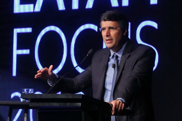 André Esteves aparece seminario de BTG y califica miedos de recesión como "exagerados"