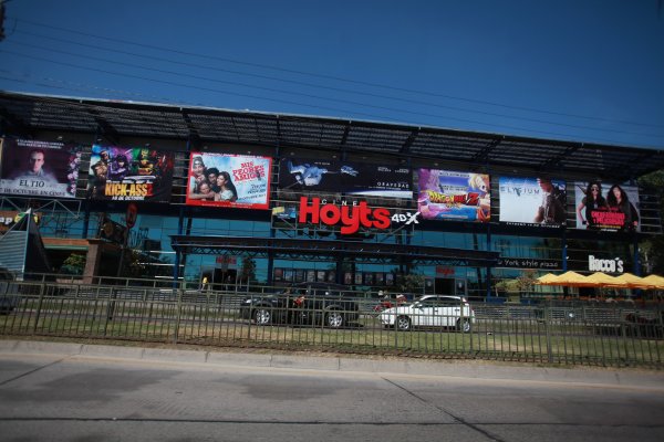 Banchile AGF compra el icónico edificio del ex "CineHoyts La Reina"