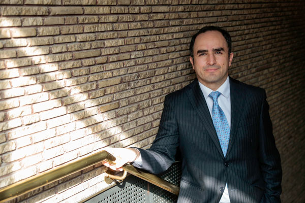 Hacienda: el último fichaje del ministro Larraín