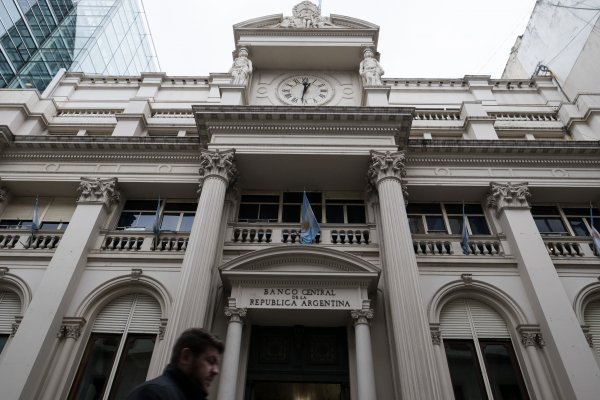 Banco Central de Argentina anuncia intervenciones en el mercado cambiario
