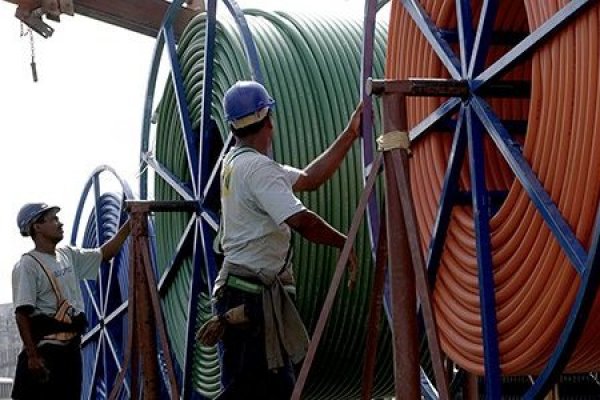 Subtel logra primer acercamiento con Brasil y Argentina para sumarlos a fibra óptica a Asia