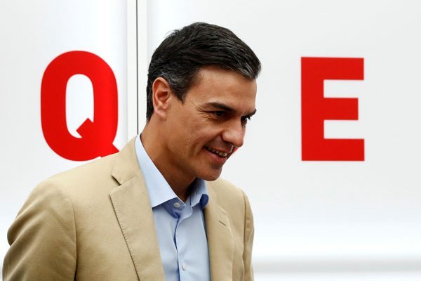 Empresarios españoles apuestan a que Sánchez forme un Ejecutivo de centro izquierda