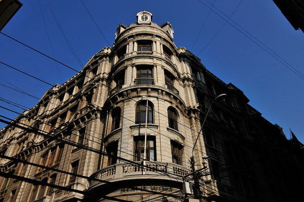 Exgerente demanda a la Bolsa de Valparaíso