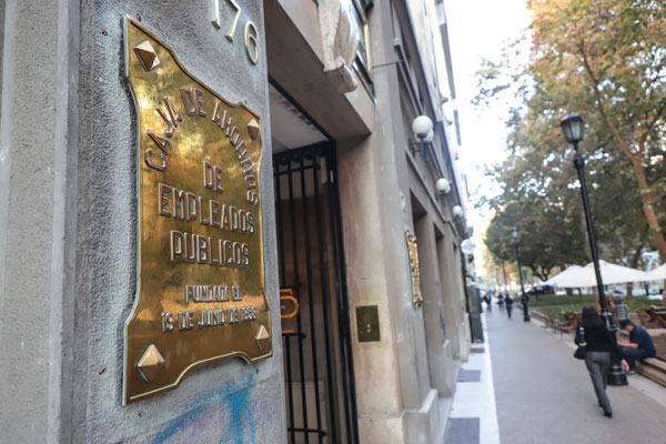 Gobierno crea comisión asesora para transformar Caja de Empleados Públicos en cooperativa
