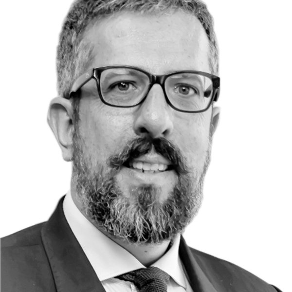 Para descarbonizar, primero el impuesto