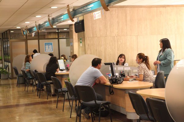 Encuesta Ipsos por reforma a la salud: sólo 3% de beneficiarios de Fonasa está dispuesto a migrar a isapres