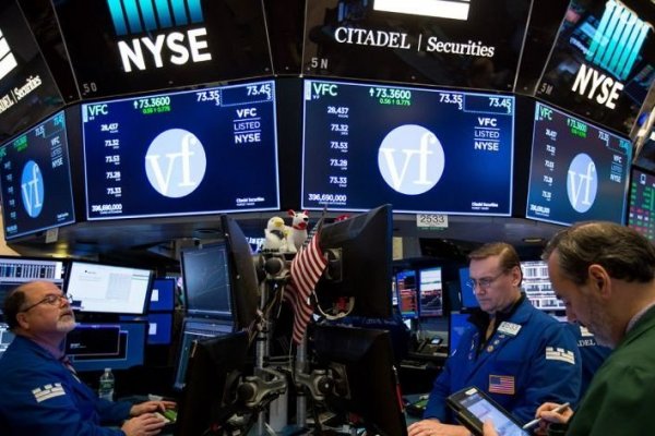 Acciones de EEUU se recuperan tras señales de que las negociaciones con China no se han roto por completo
