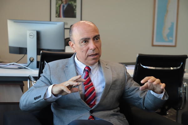 CNE cierra capítulo medidores: “Hubo un problema de diseño, de implementación”