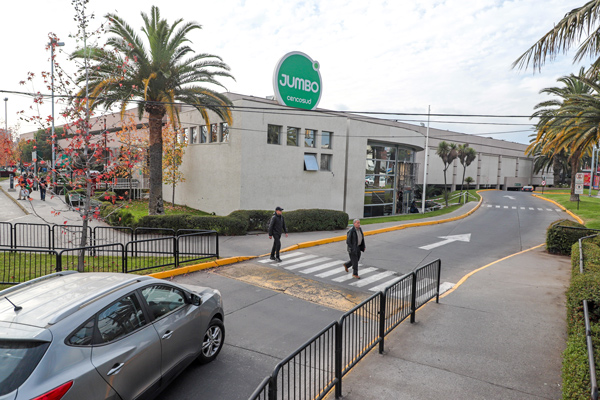 Cencosud deja fuera de la apertura en bolsa de filial al Jumbo de Bilbao y terreno del Saint George’s