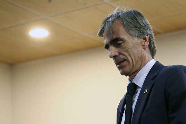 <p>Gobierno responsabiliza a Biblioteca del Congreso por dejar fuera artículo en ley de Pago a 30 días</p>
