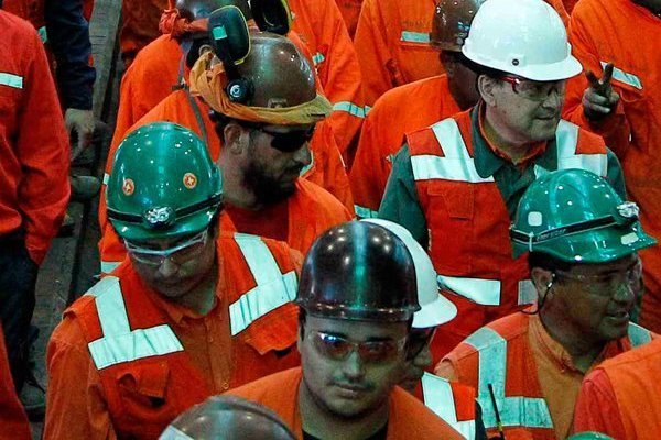 Trabajadores de Chuqui advierten que votarán huelga si última oferta de Codelco no supera propuesta de los $ 13,7 millones