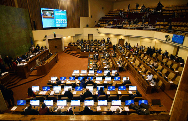 Cámara de Diputados revisará proyecto de agentes del mercado